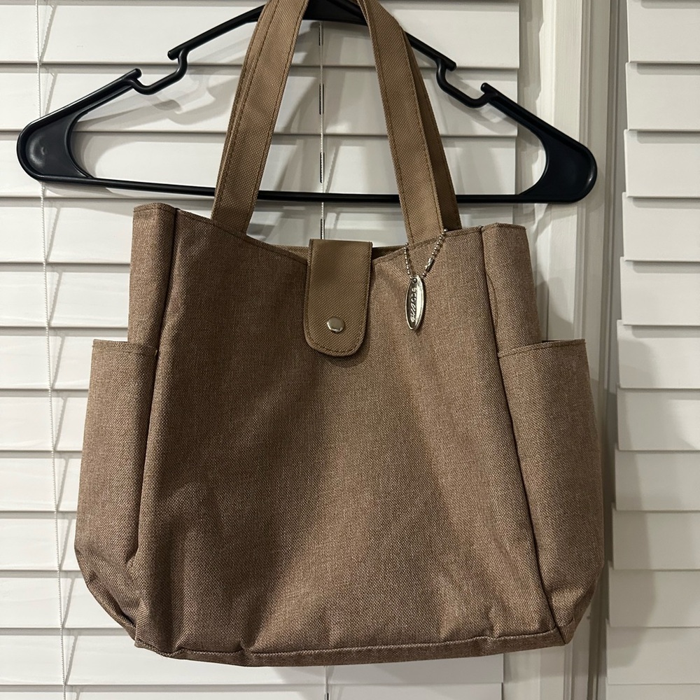 Classic Brown Tote Lunch Bag! Best Offer Accepted! 🤎